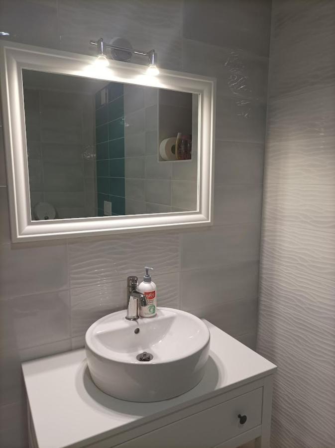 Oasis Apartment โบเว็ก ภายนอก รูปภาพ