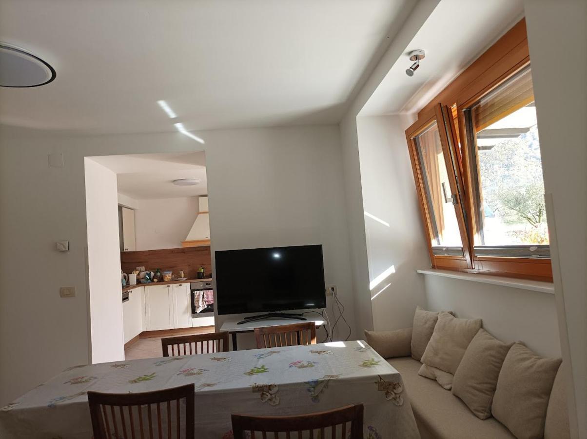 Oasis Apartment โบเว็ก ภายนอก รูปภาพ