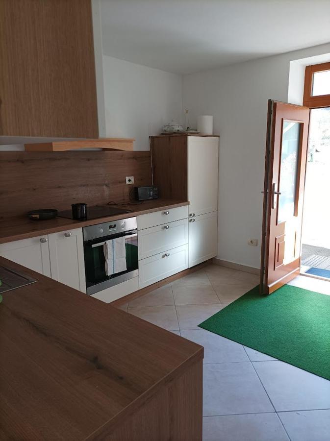 Oasis Apartment โบเว็ก ภายนอก รูปภาพ
