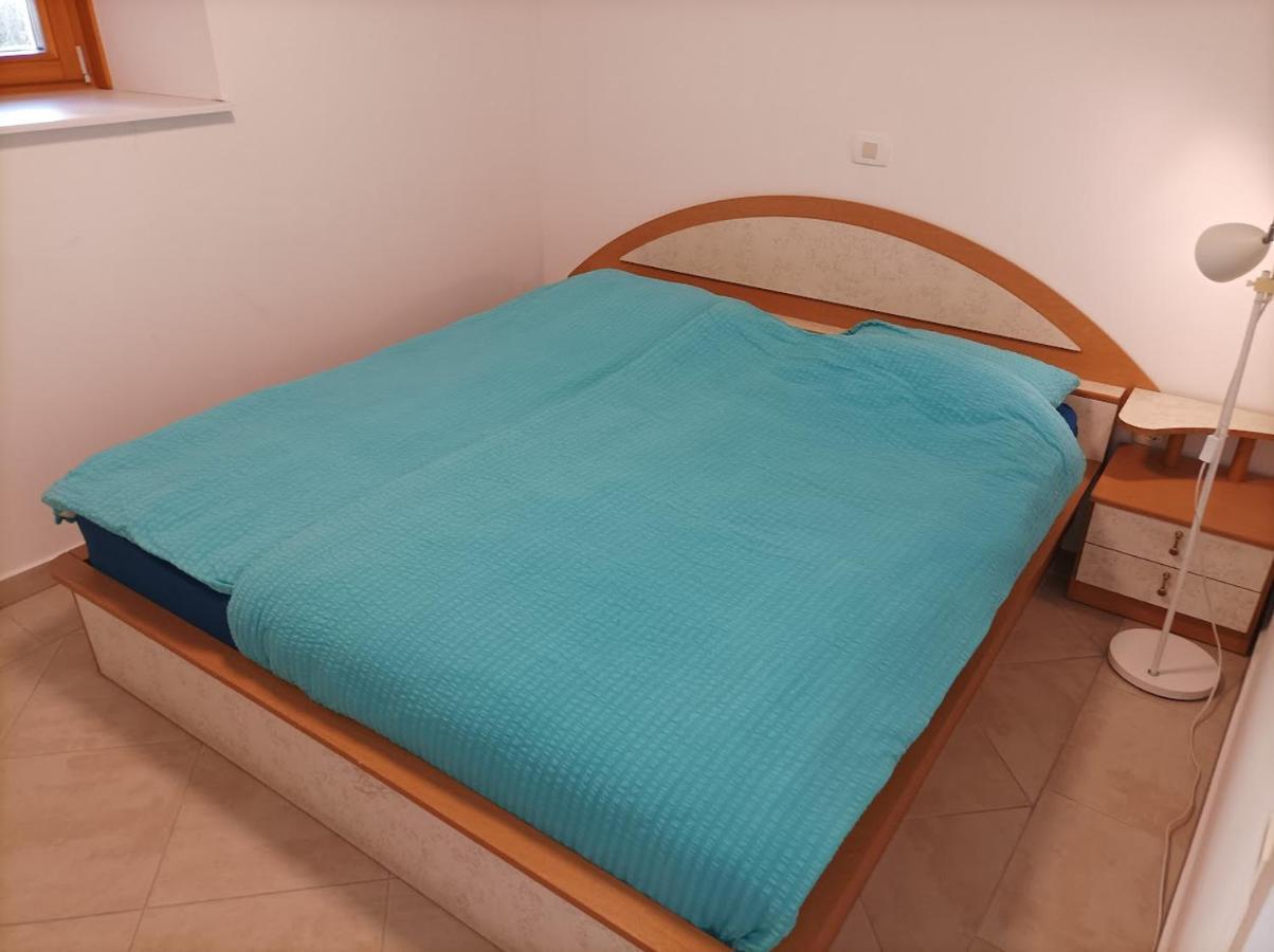 Oasis Apartment โบเว็ก ภายนอก รูปภาพ